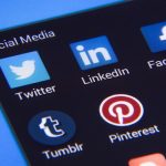 linkedin czy goldenline?