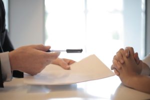 zwrot kosztów postępowania procesowego