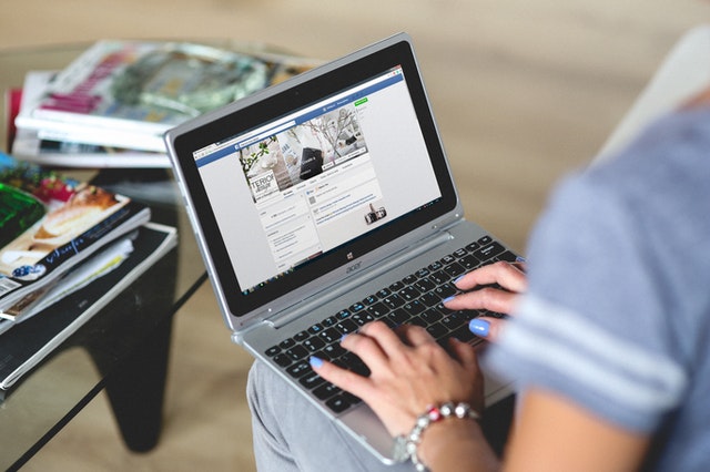 reklama na facebooku a podatek u źródła