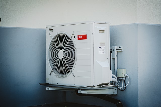 zakup klimatyzacji a koszty