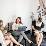 udział kobiet w branży naukowo-technologicznej