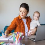 urlop macierzyński na umowie zlecenie lub b2b