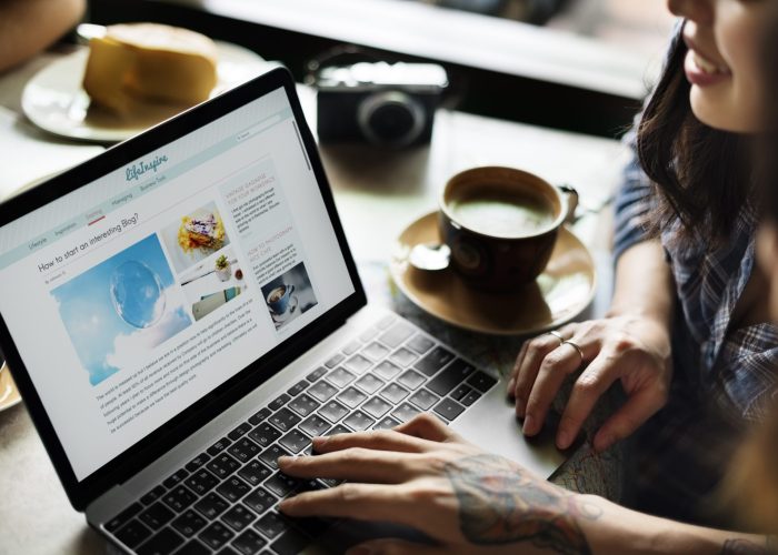 fałszywe reklamy online